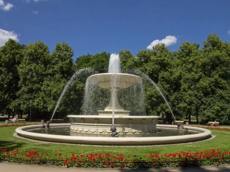 large-marble-water-fountain-2