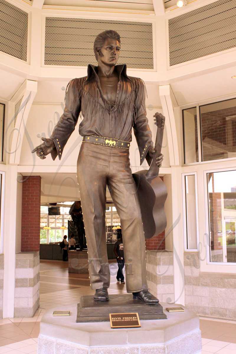 The Life of Elvis Presley: