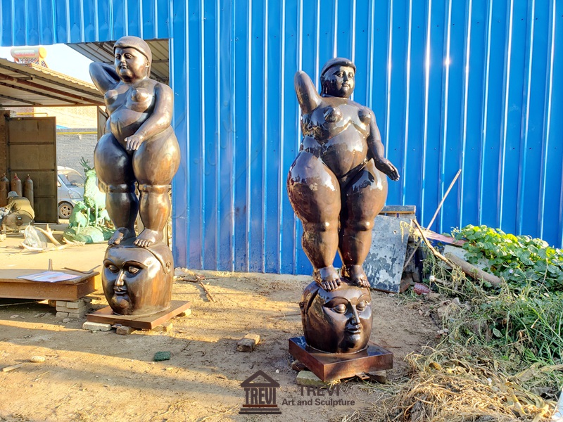 Bronze Casting Famous Fat Woman Statue