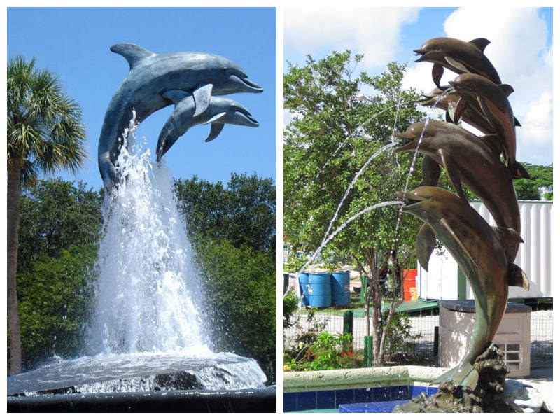 Dolphin fountain-Trevi Statue