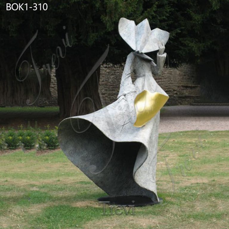 Famous bronze philip jackson statue--Trevi Statue
