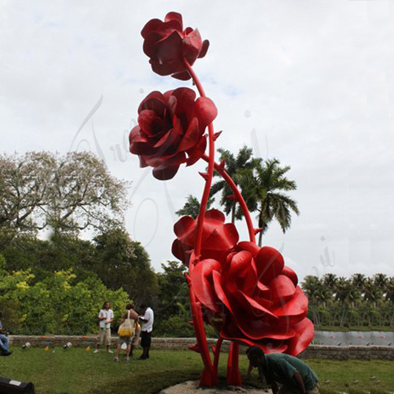 Metal rose sculpture - Trevi Sculpture