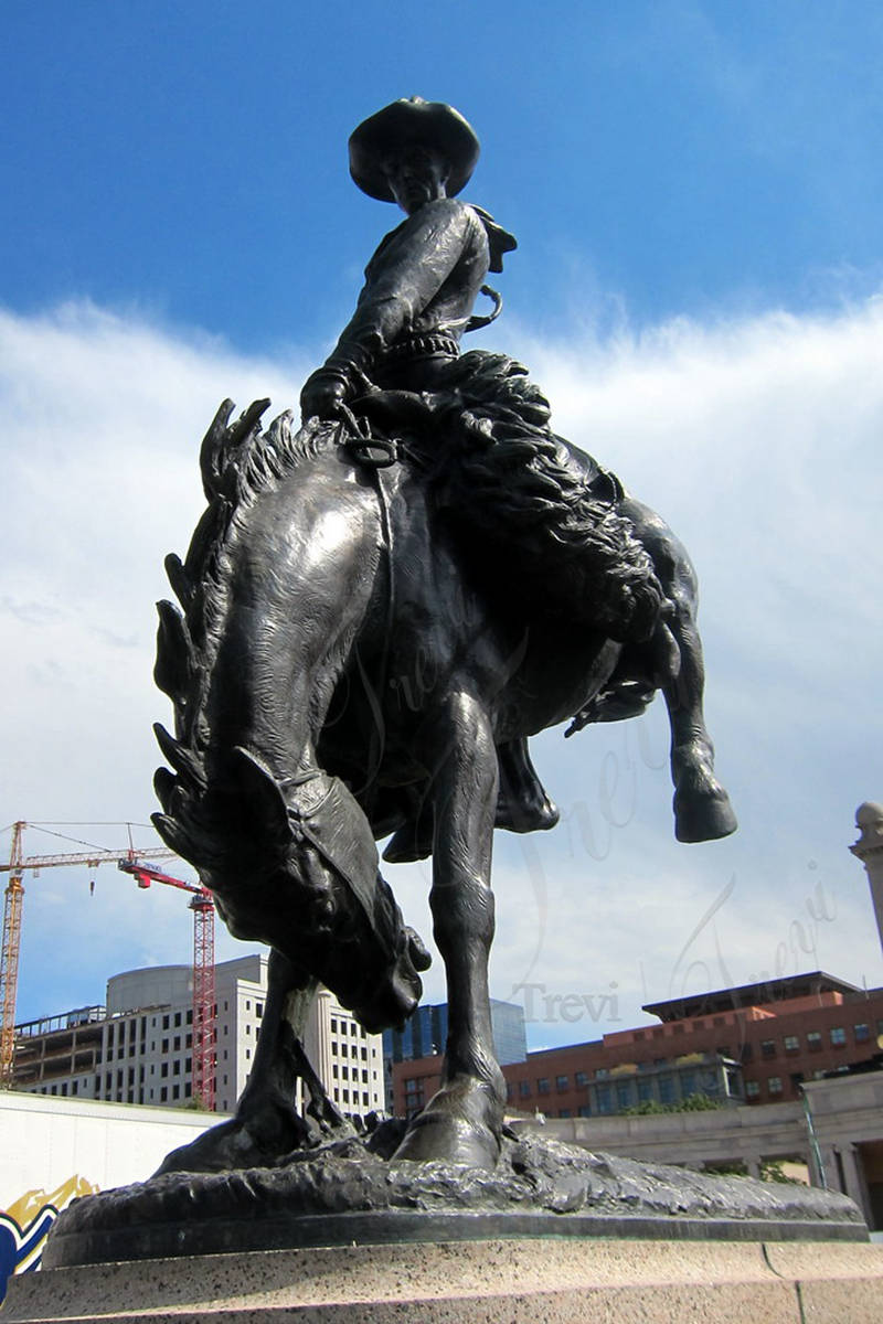 bronze horse statue-Trevi Statue
