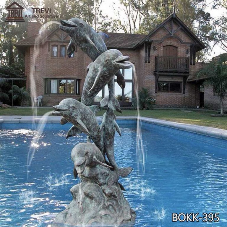 dolphin fountain-Trevi Sculpture