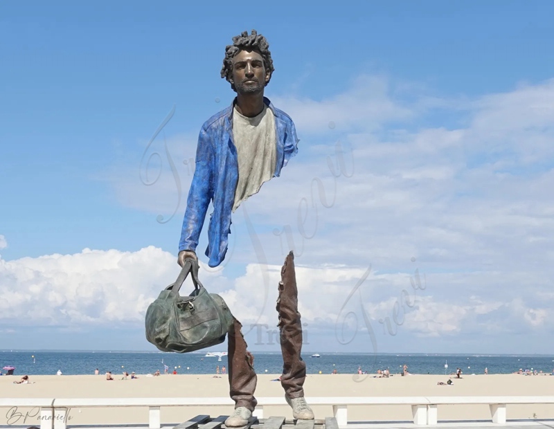 Bruno Catalano's traveler sculptures