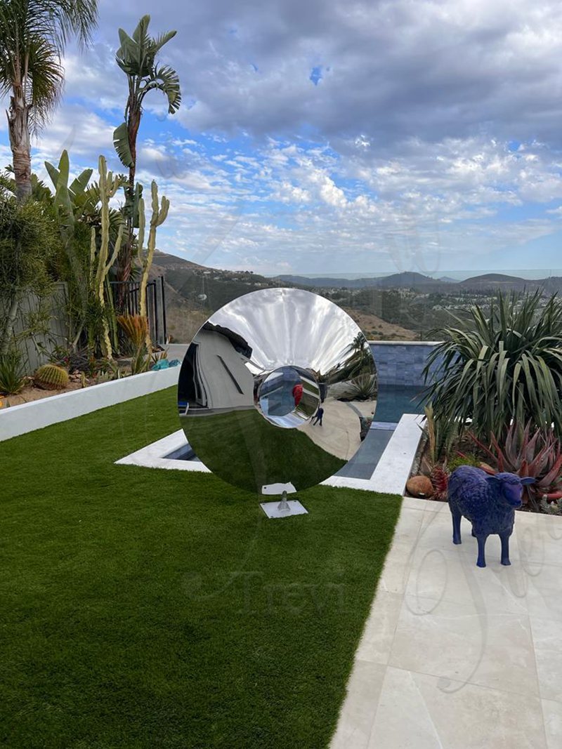 Mirror Stainless Steel Sculpture Circular 3