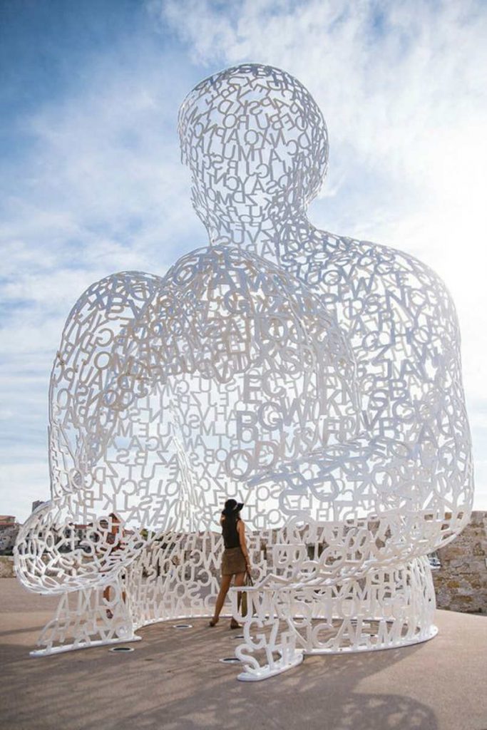 Nomade Sculpture-Trevi Sculpture