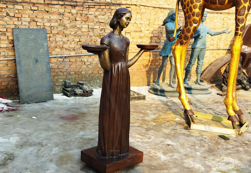 bird girl statue - Trevi statue