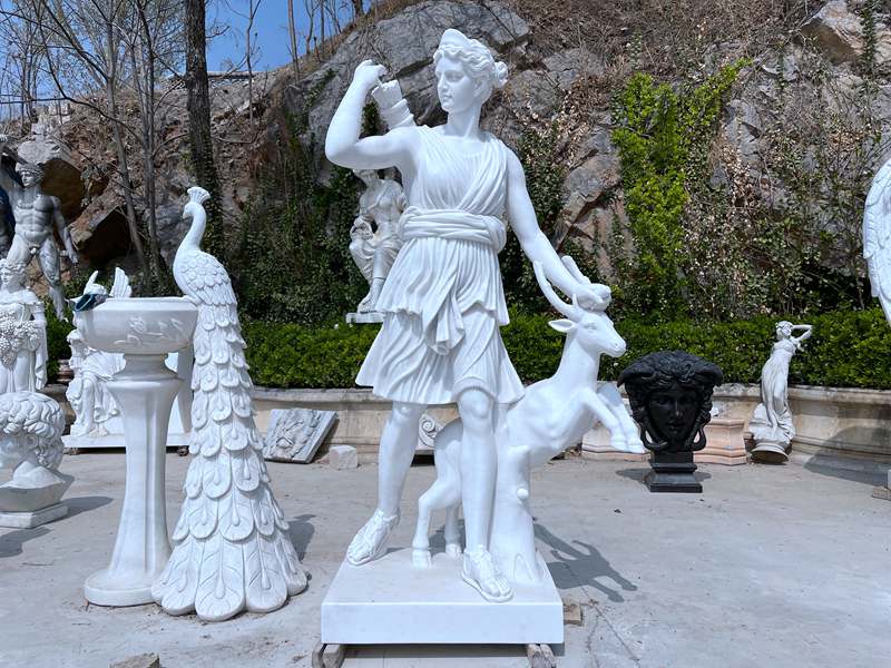 Goddess Diana the huntress-01-Trevi Sculptue