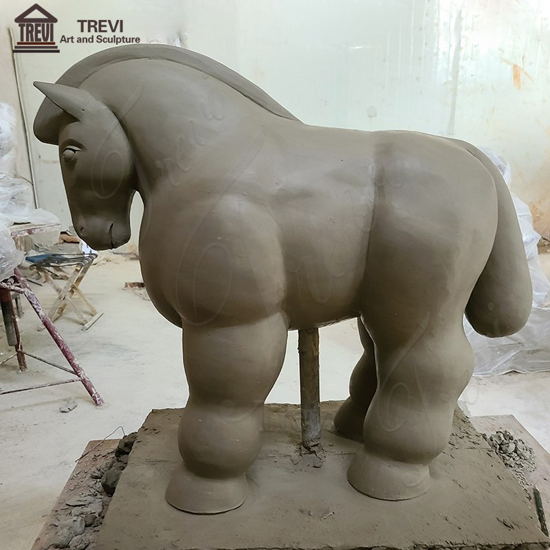 botero horse sculpture