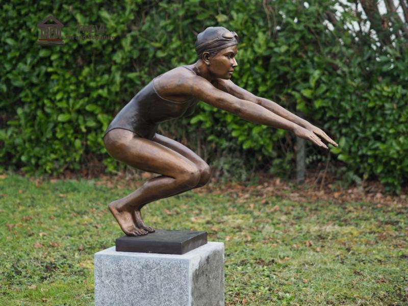 bronze figure sculpture-01-Trevi Sculpture
