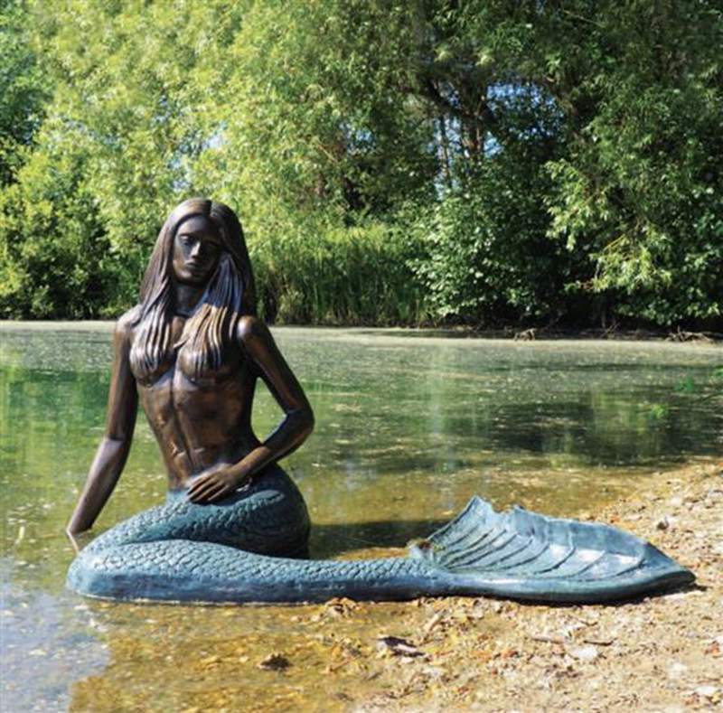 bronze mermaid statue-Trevi Statue