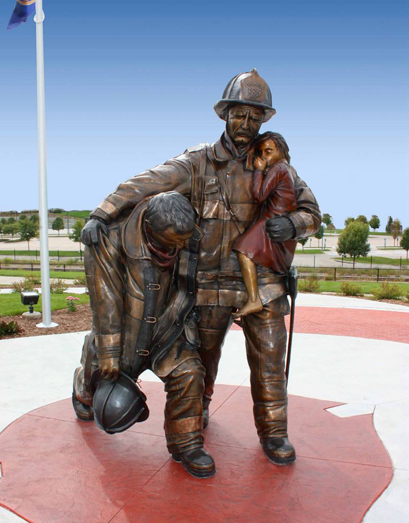 firefighter statue outdoor-02-Trevi Statue
