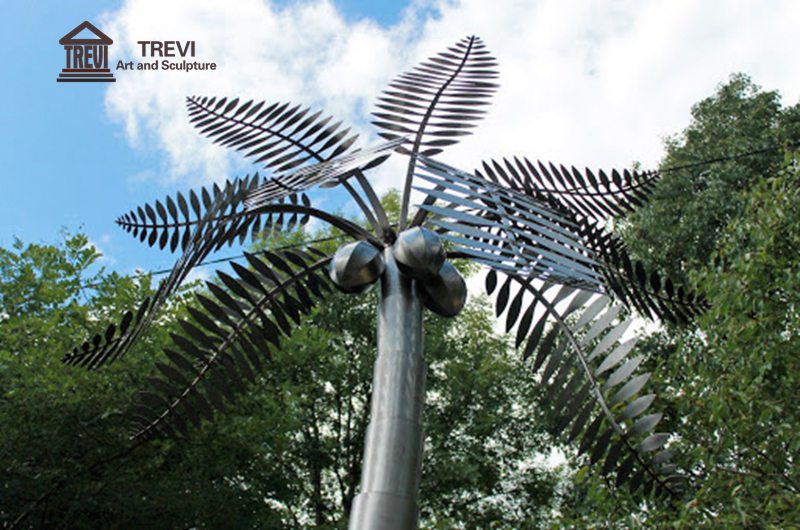 metal-palm-tree-sculpture-1