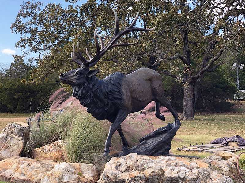 bronze elk statue-01