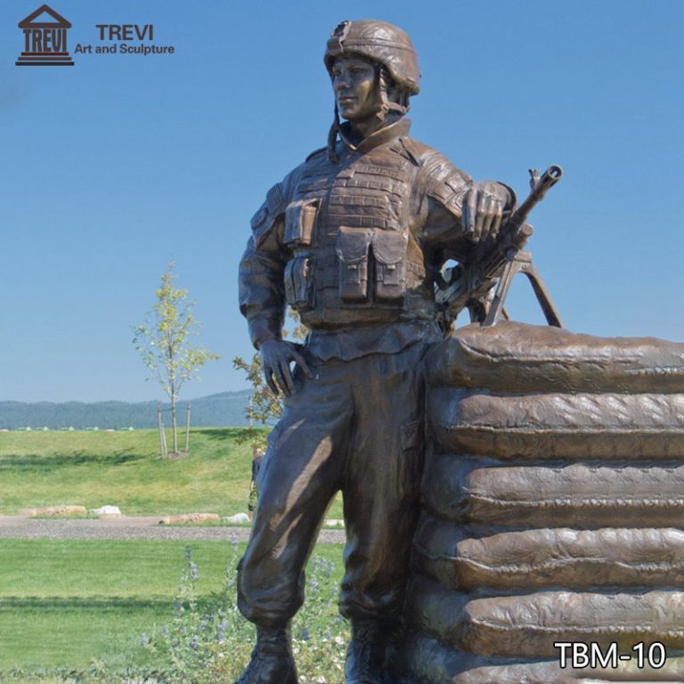 military memorial statues