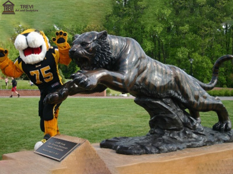 school mascot statues-01
