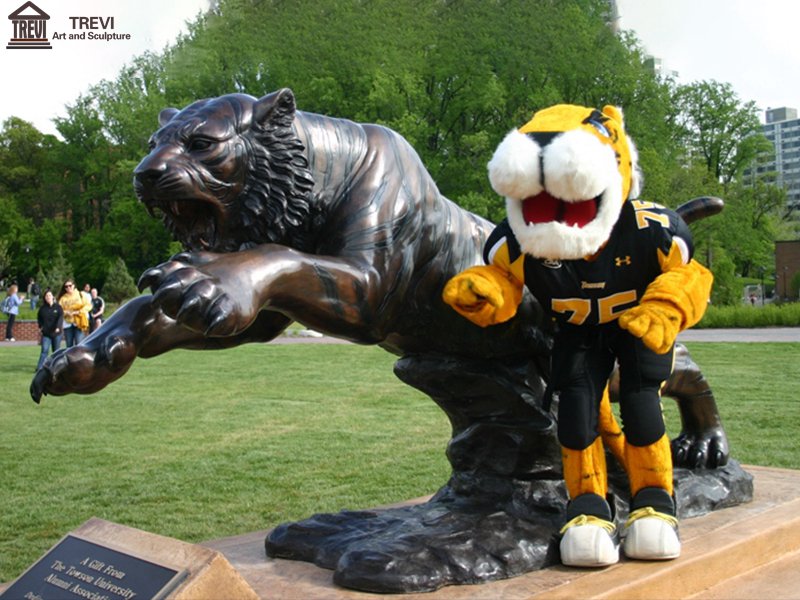 school mascot statues-02