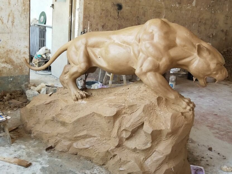 clay mold of panther