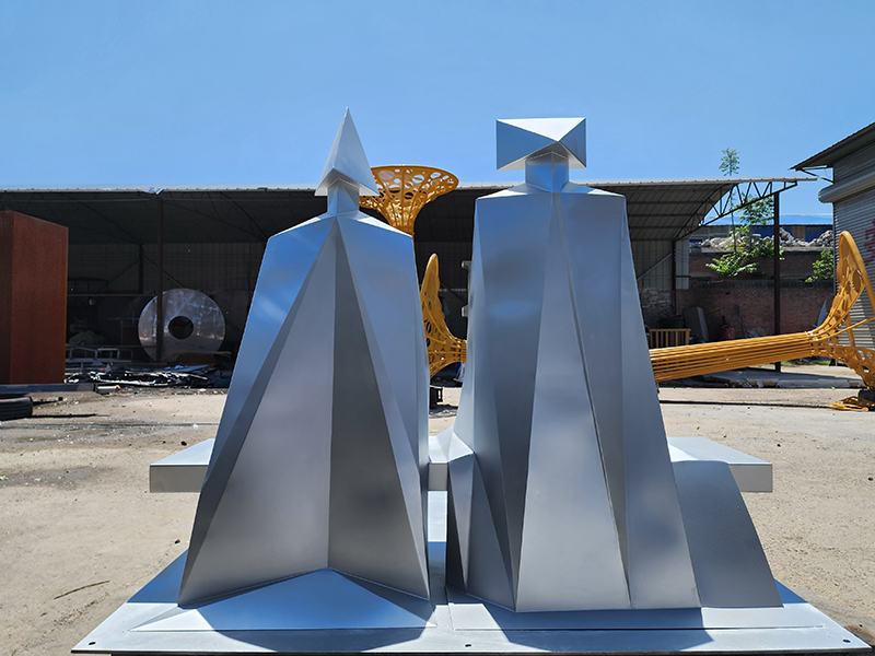 stainless steel outdoor sculpture-01