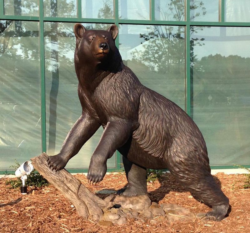 animal bear sculpture bronze