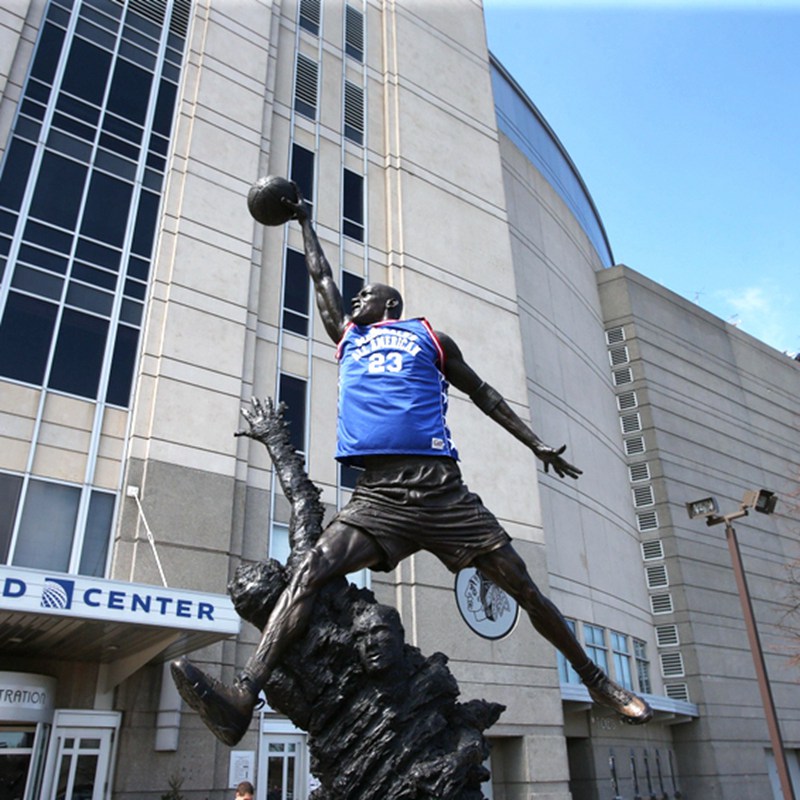 High School Basketball statue