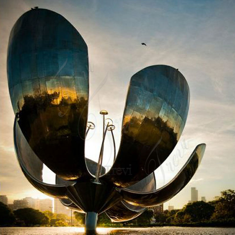 Large Metal flower Sculpture