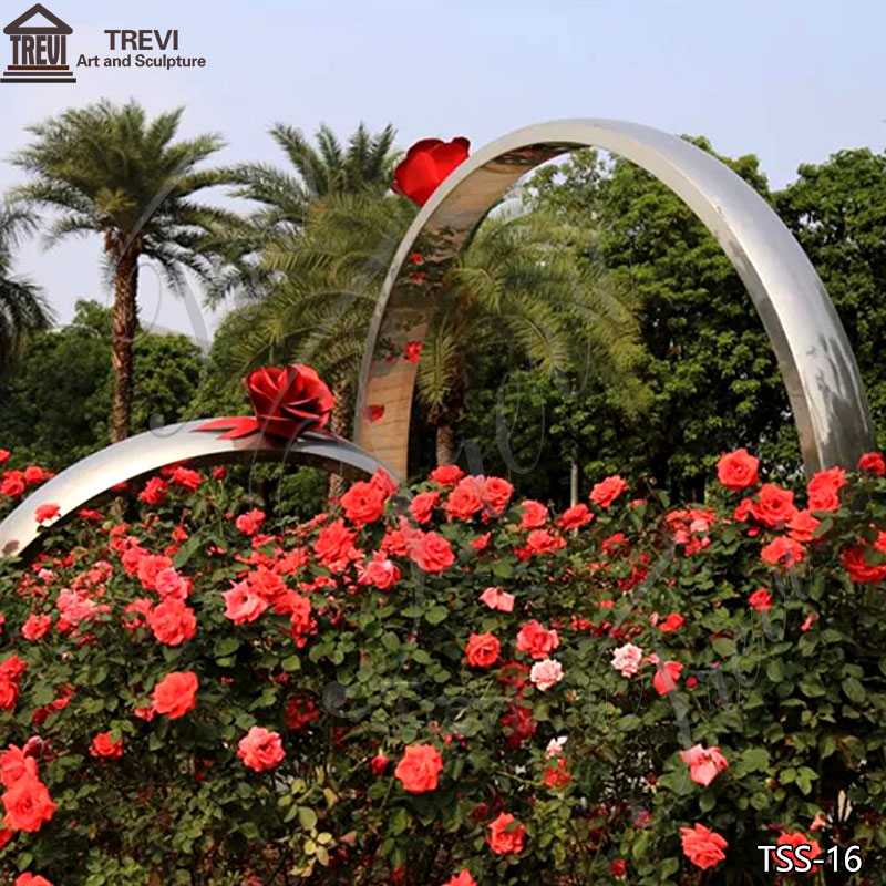 Metal Rose Ring Sculpture Outdoor Landmark