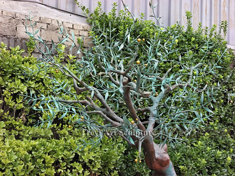 bronze tree sculpture details