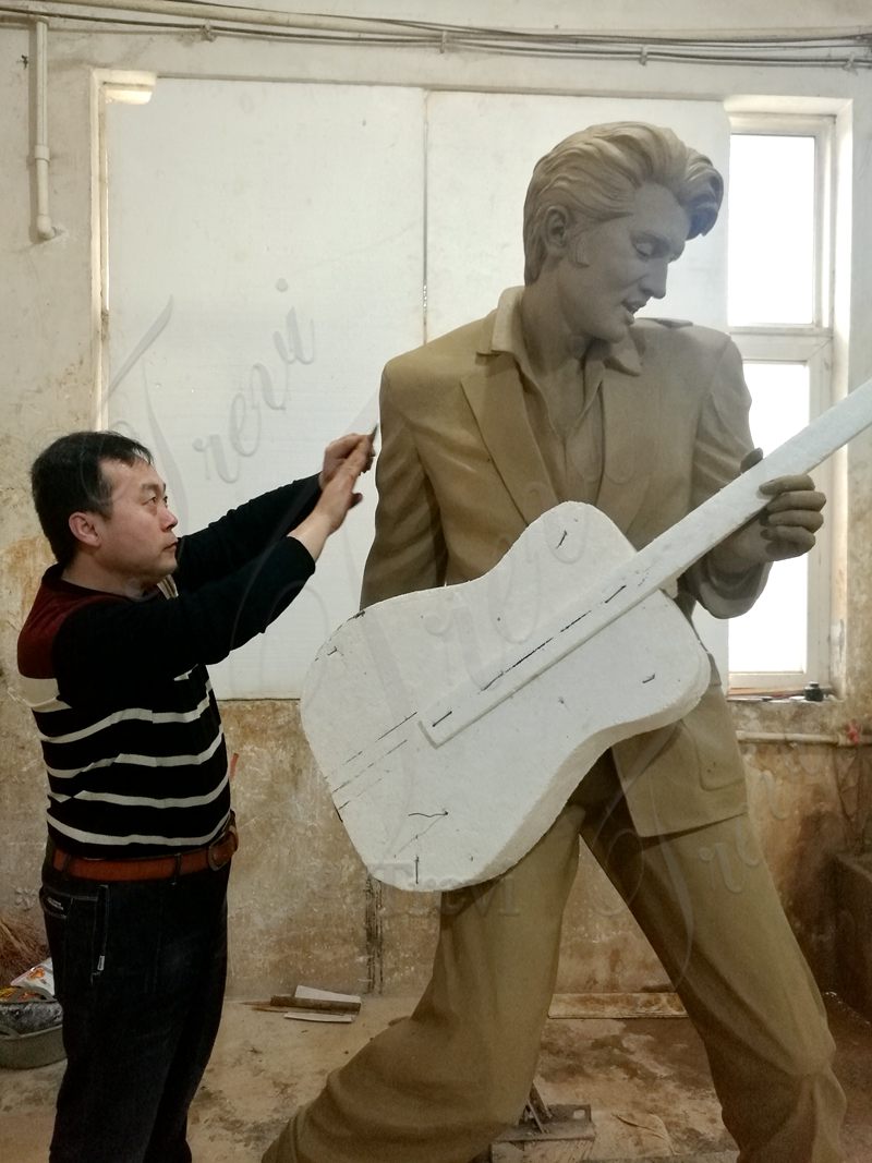 Realistic 1:1 Clay Model
