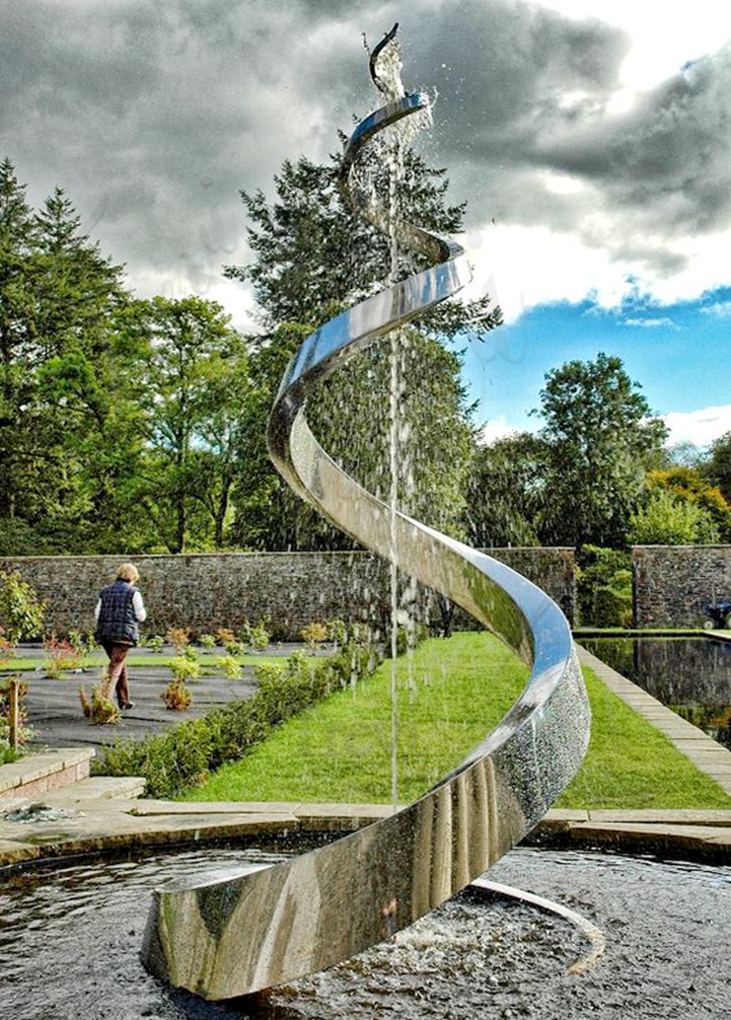 Large Metal Water Fountains Details