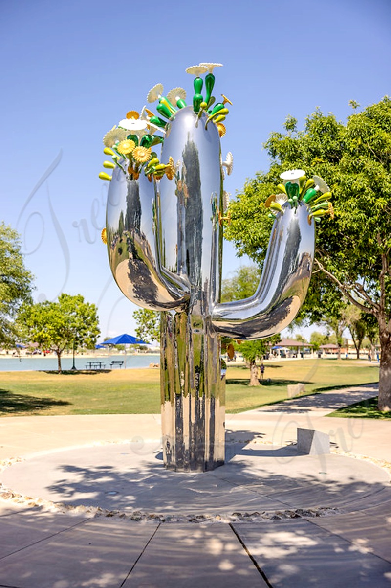 Large Cactus Sculpture Introduction trevistatue