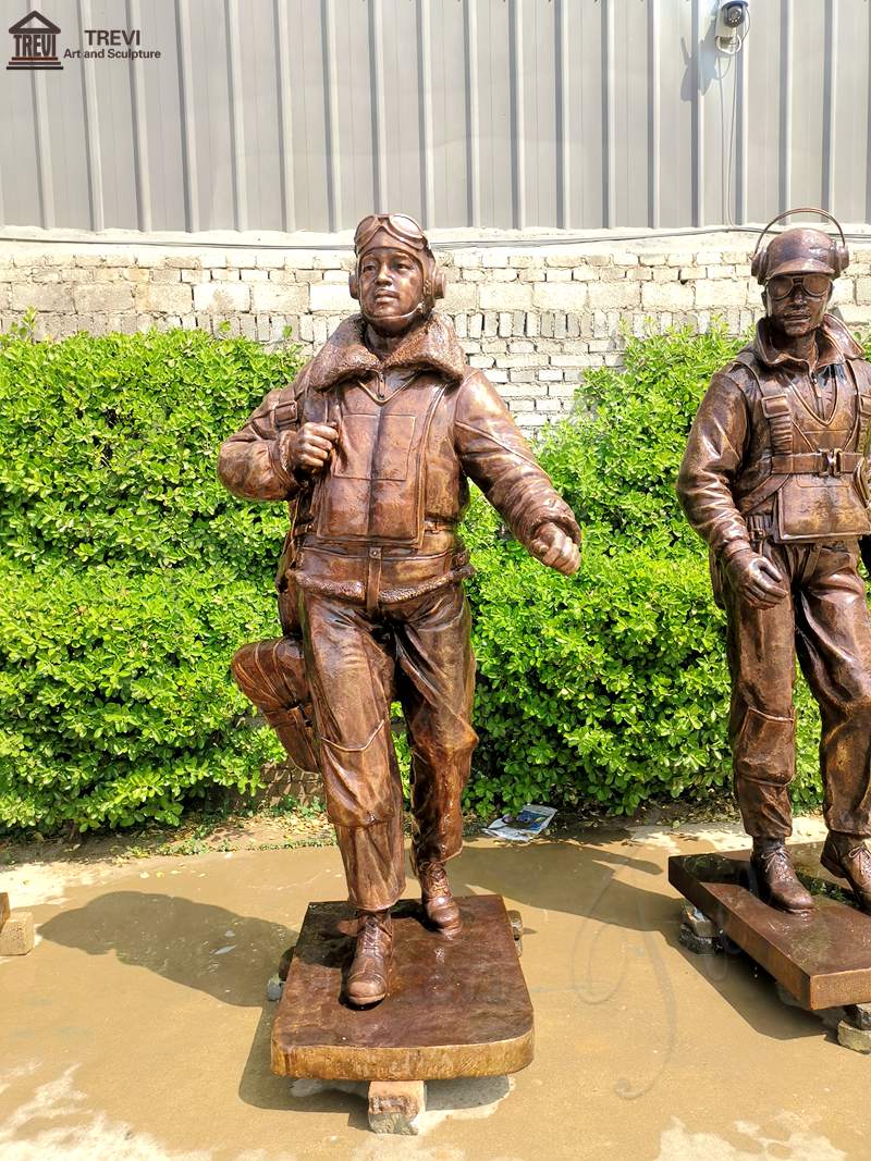 Bronze Airmen Statue for sale 4