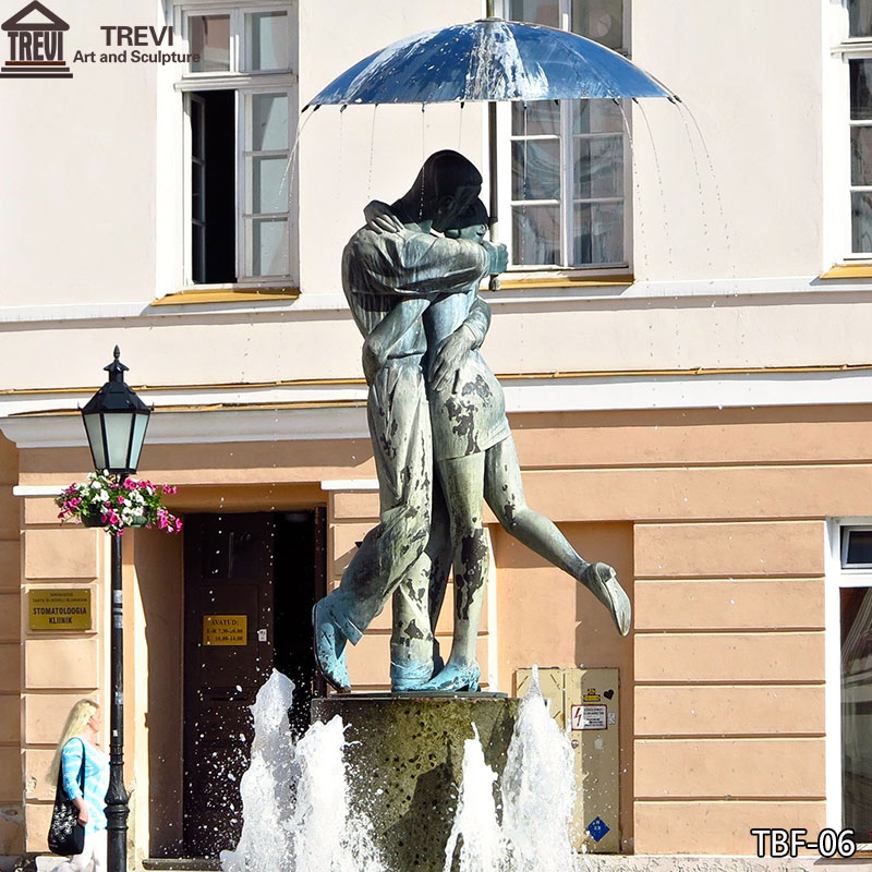 Romantic-Bronze-Kissing-Couple-Statue-Fountain