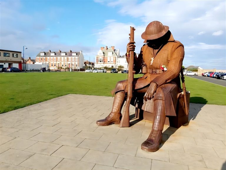 Top 10 Famous War Memorial Sculptures Around the World