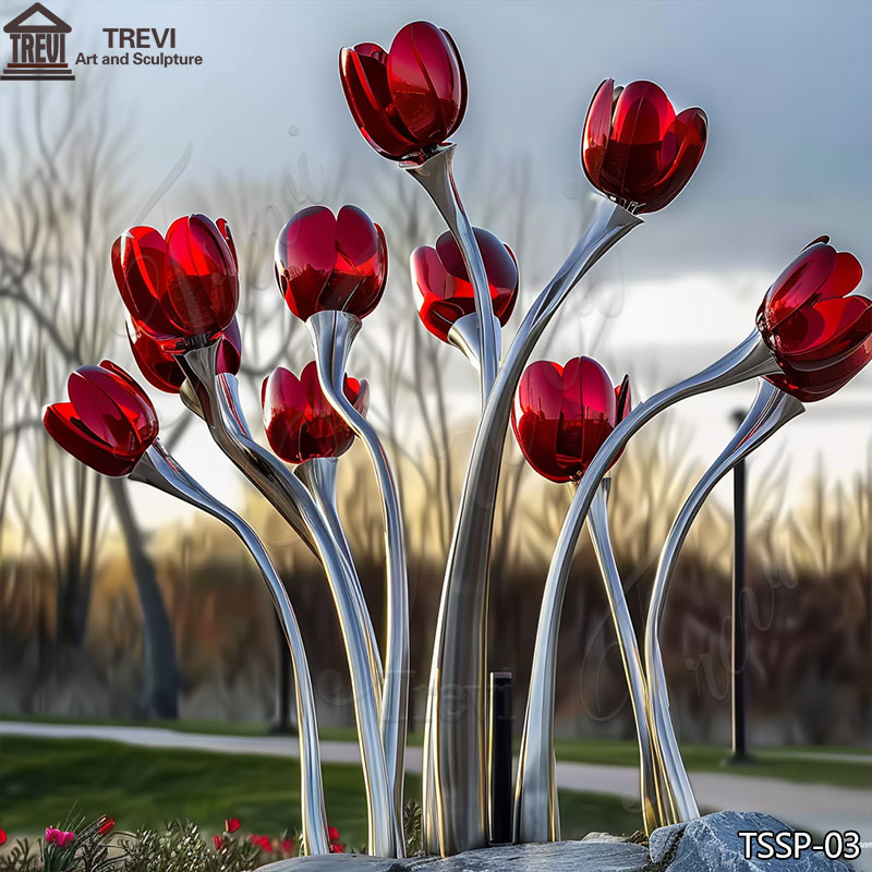 giant-tulip-sculpture