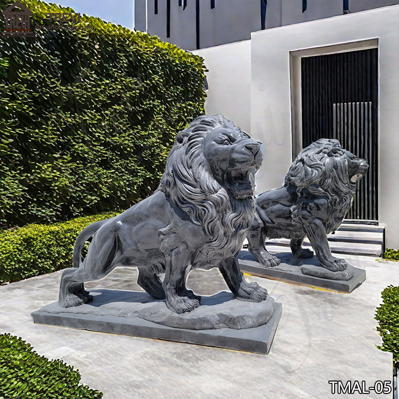 black lion statue outdoor
