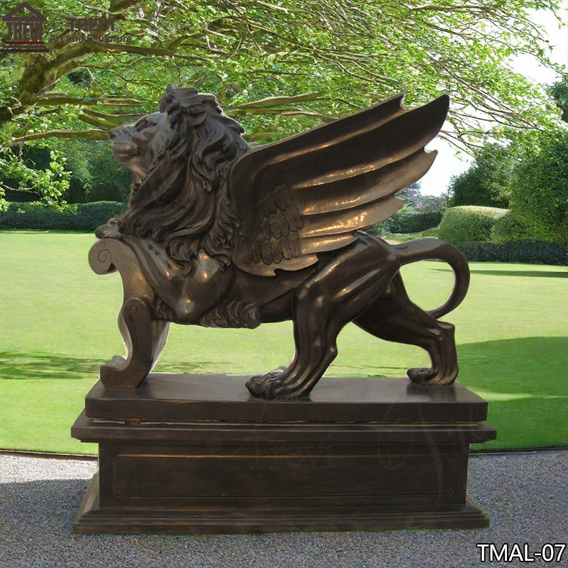Marble Winged Lion Statue for Front Porch
