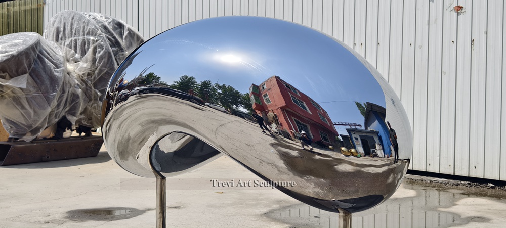 4 feet stainless steel cloud gate