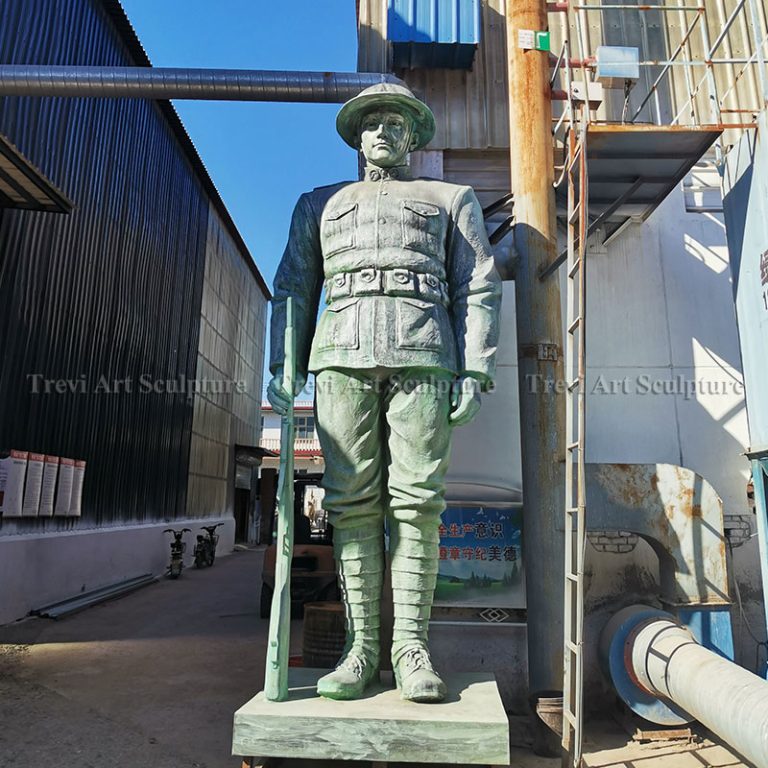 soldier-statue