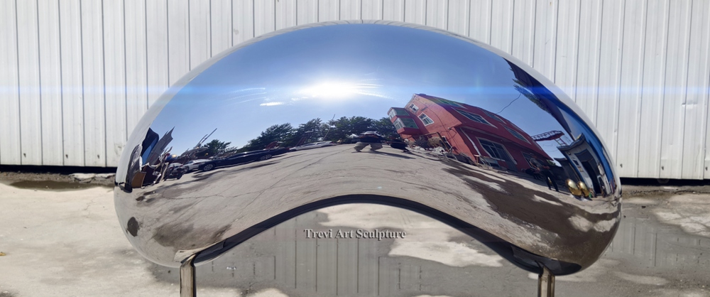 stainless steel polished cloud gate