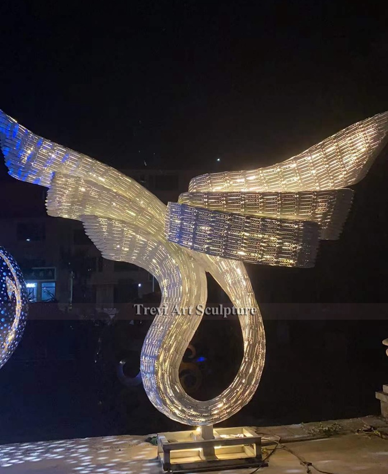 ribbon sculpture for garden