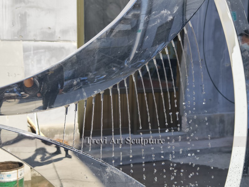 Stainless steel harp water fountain