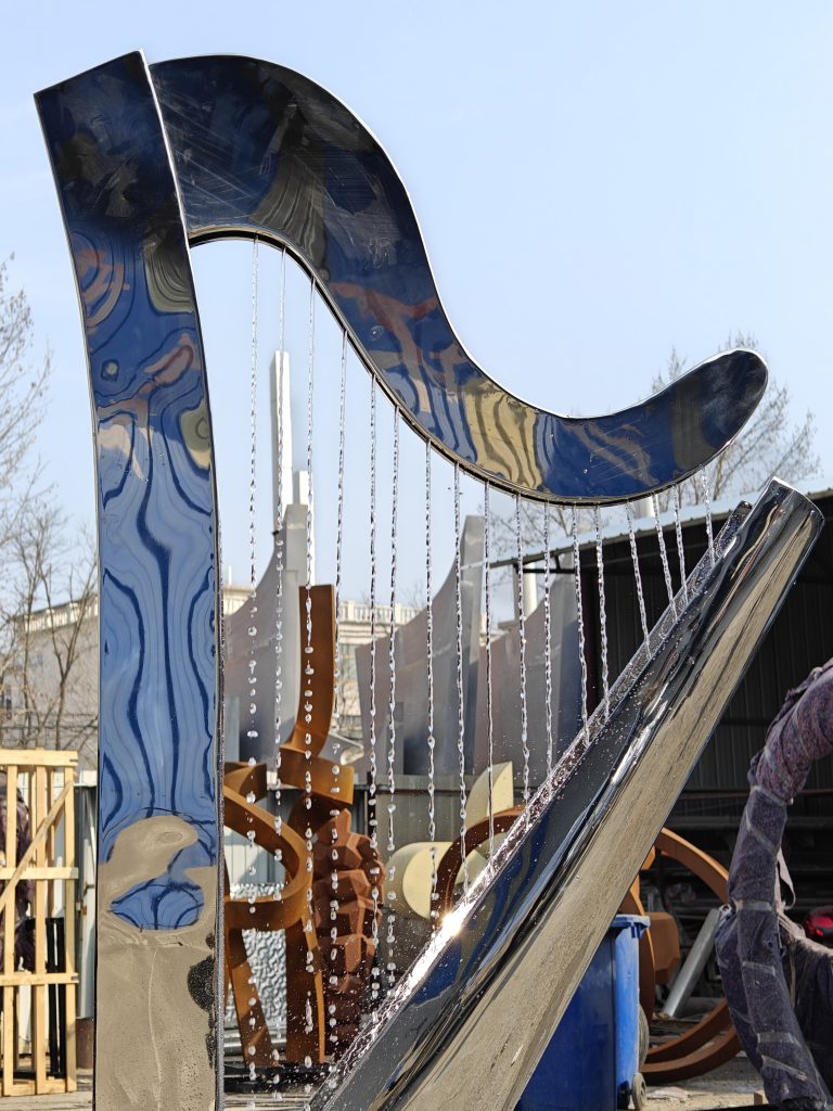 harp water fountain