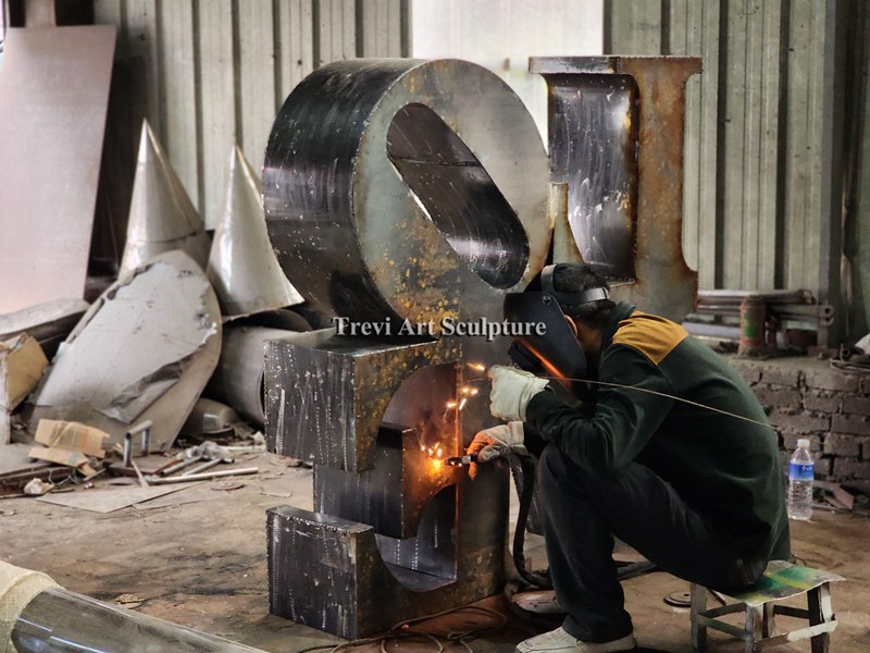 letter sculpture process