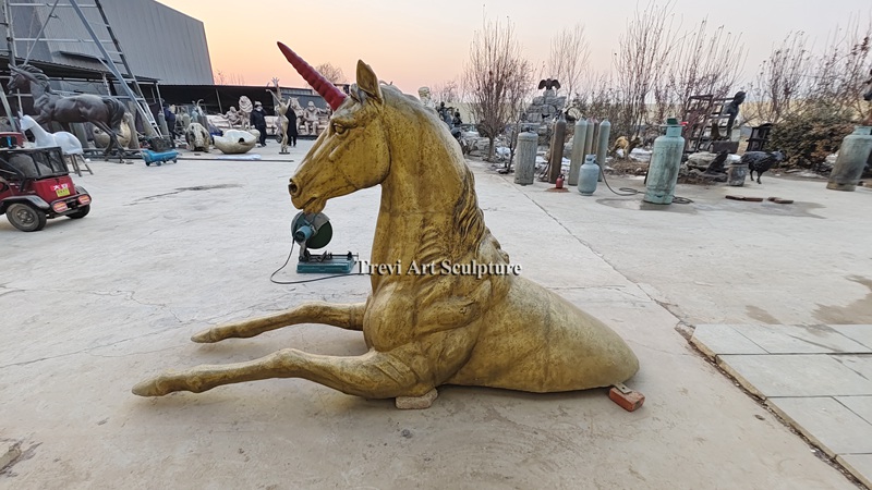custom unicorn statue