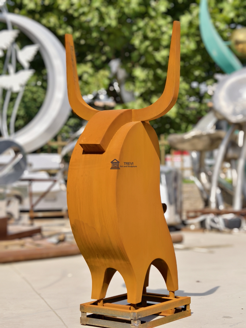 corten steel bull statue
