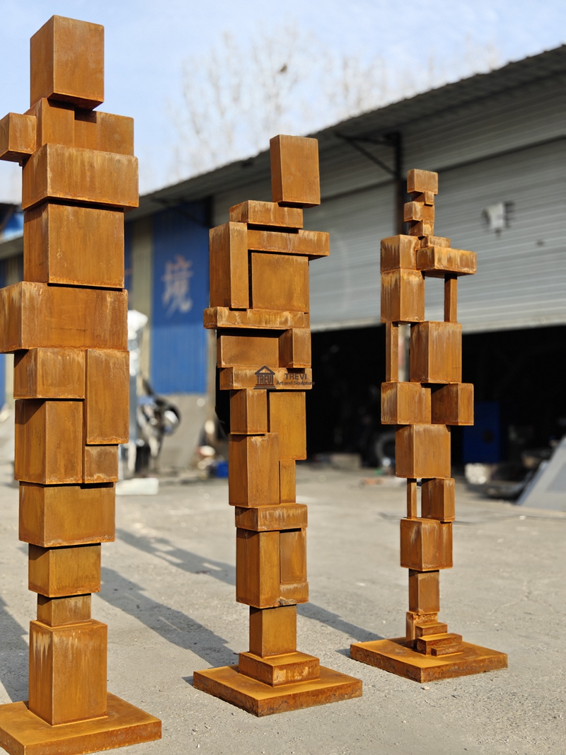 corten steel rocks statue